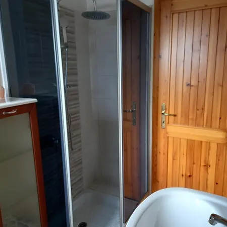 Apartment Aurora Lizzano In Belvedere